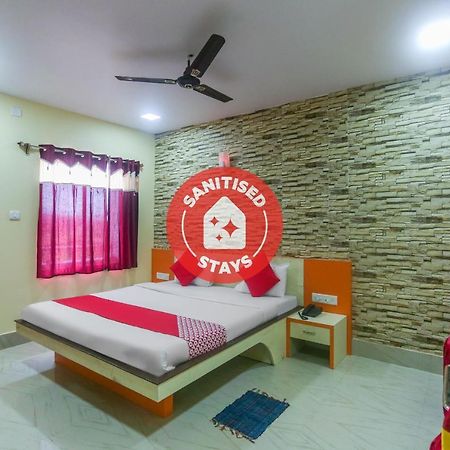 Oyo 60771 New Puri Hotel Extérieur photo