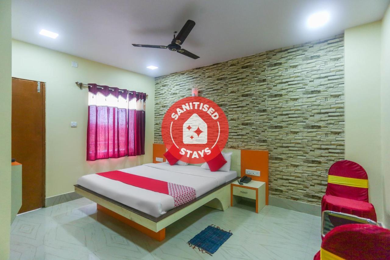 Oyo 60771 New Puri Hotel Extérieur photo