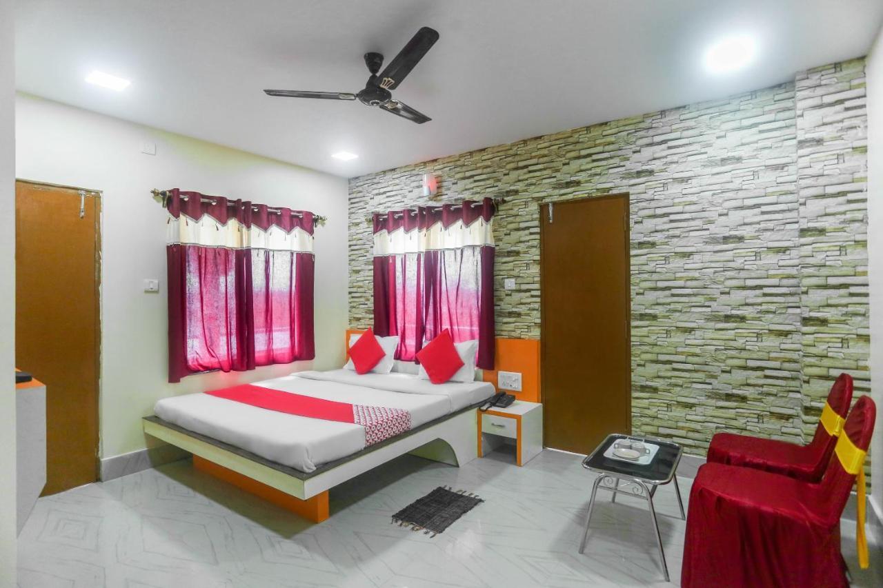 Oyo 60771 New Puri Hotel Extérieur photo