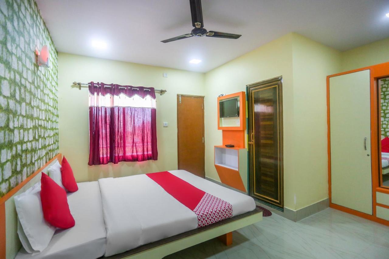 Oyo 60771 New Puri Hotel Extérieur photo